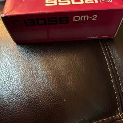 Boss DM-2 Delay (Black Label) 1981 - 1984 - Pink image 4