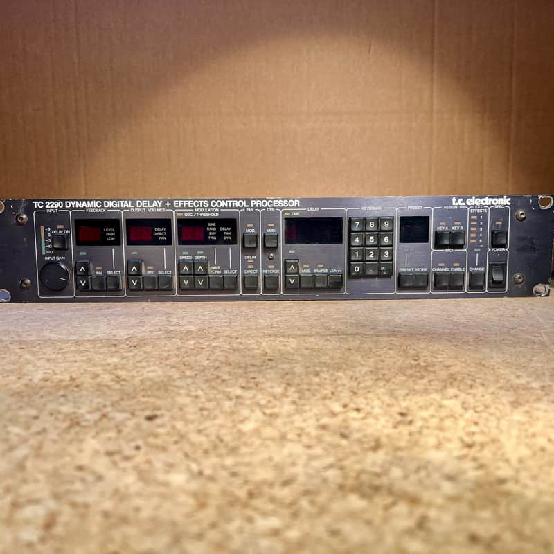 1985 – 2005 TC Electronic 2290 Dynamic Digital Delay Black