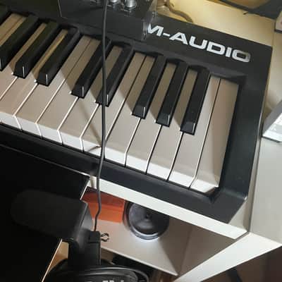 M-Audio Keystation 88 MkIII MIDI Keyboard Controller 2019 - Present - Black image 2