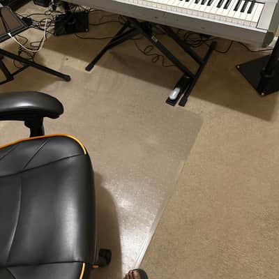 Yamaha Motif ES 8 Production Synthesizer 2000s - Gray image 2