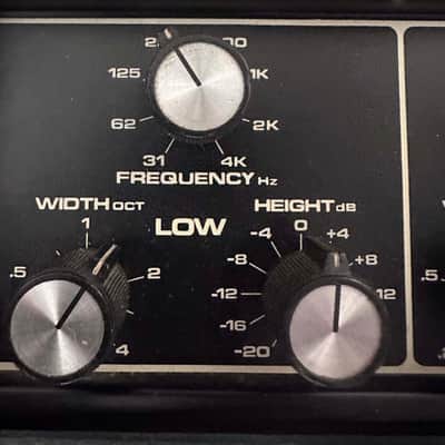 Moog MKPE Three Band Parametric Equalize image 5