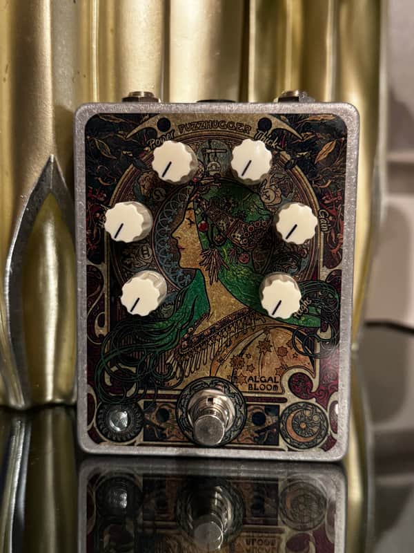 Fuzzhugger Algal Bloom