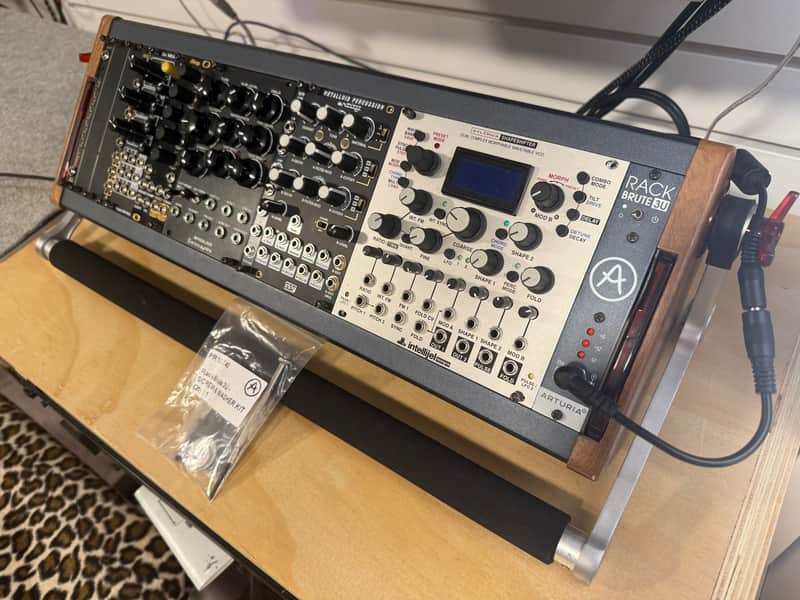 Arturia RackBrute 3U Eurorack Modular Case 2018 - Present - Black image 1
