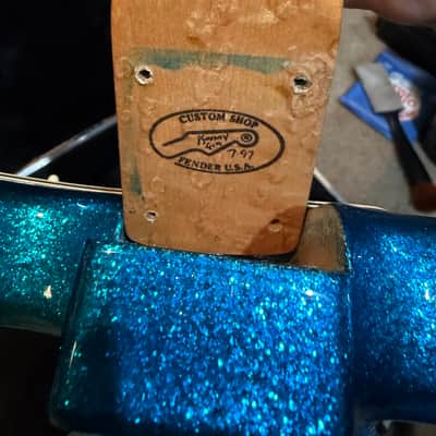 Fender Custom Shop Stratocaster Lenny Kravitz owned and played Late 90’s  - Blue sparkle image 8