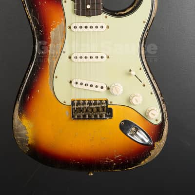 Fender Custom Shop Masterbuilt Greg Fessler 63 Stratocaster Relic  2025 -  3 Tone Sunburst (COD 2143UG) image 2