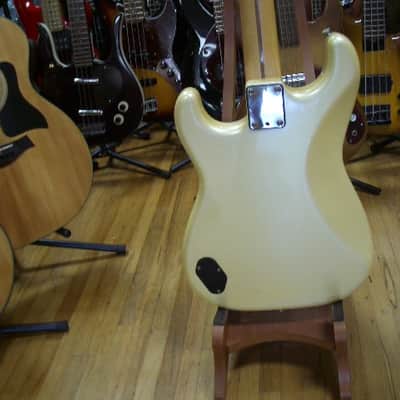 Fender Contemporary Series Stratocaster Deluxe HSS 1985 - 1987 - Frost White image 5
