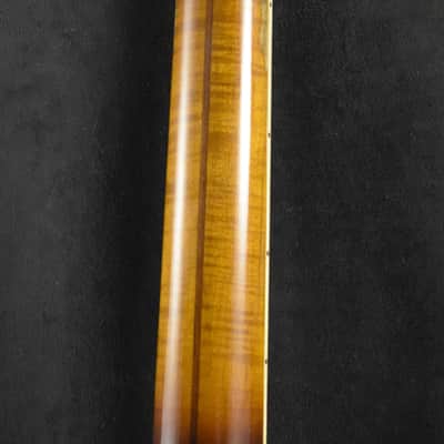 Gibson Custom Shop 1939 SJ-100 Murphy Lab Heavy Aged Faded Vintage Sunburst image 11