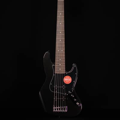Squier Affinity Jazz Bass VI, Laurel FB, Black Metallic image 5