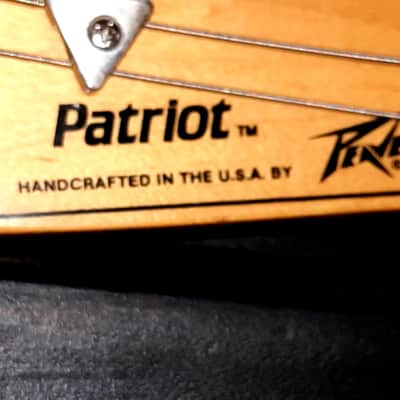 LOCAL PICKUP ONLY VEGAS>Peavey Patriot bass guitar 1986 - white, with factory yellow wood, and player modified with natural wood, NEEDS ELECTRONIC CONNECTION image 7