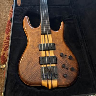 Immagine Ken Smith BT F4 TNV Black Tiger lined fretless Bass Guitar w Hard Case 2008 - 22