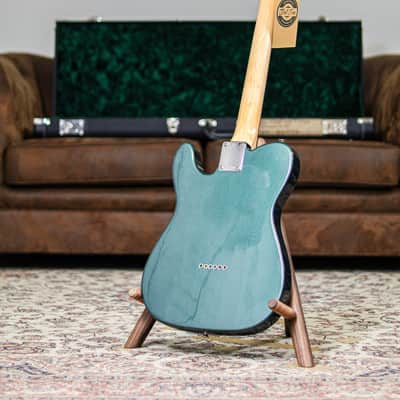 Del-Tone 60's T-style | Sherwood Green image 2