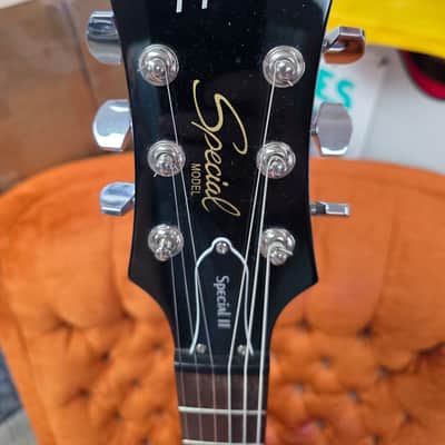Epiphone Les Paul Special II left handed heritage cherry sunburst image 2