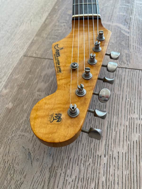 1980s PGM Moon Stratocaster Mahogany Custom Shop Dark Brown