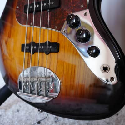 Lakland Skyline Joe Osborn Jazz Bass 4-String - Three Tone Sunburst image 3