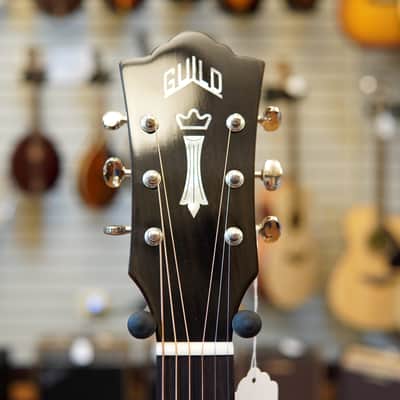 Guild OM-140CE Orchestra Acoustic-Electric Guitar w/Padded Gig Bag image 7