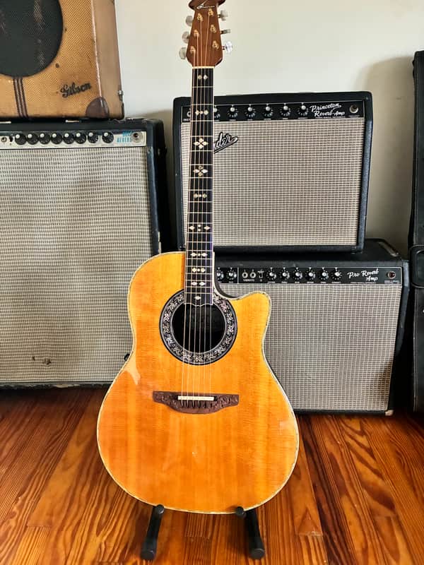 1982 Ovation 1669 Custom Legend Natural image 1