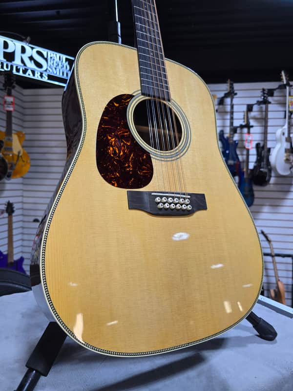 Martin HD-28