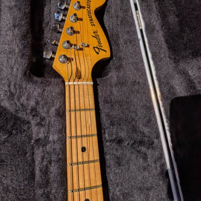 Fender Anniversary Stratocaster 1979 - Exc & Original. Read Description image 3