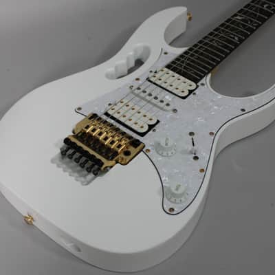 Ibanez JEM7VP Steve Vai Signature with Rosewood Fretboard 2004 - 2019 White image 10