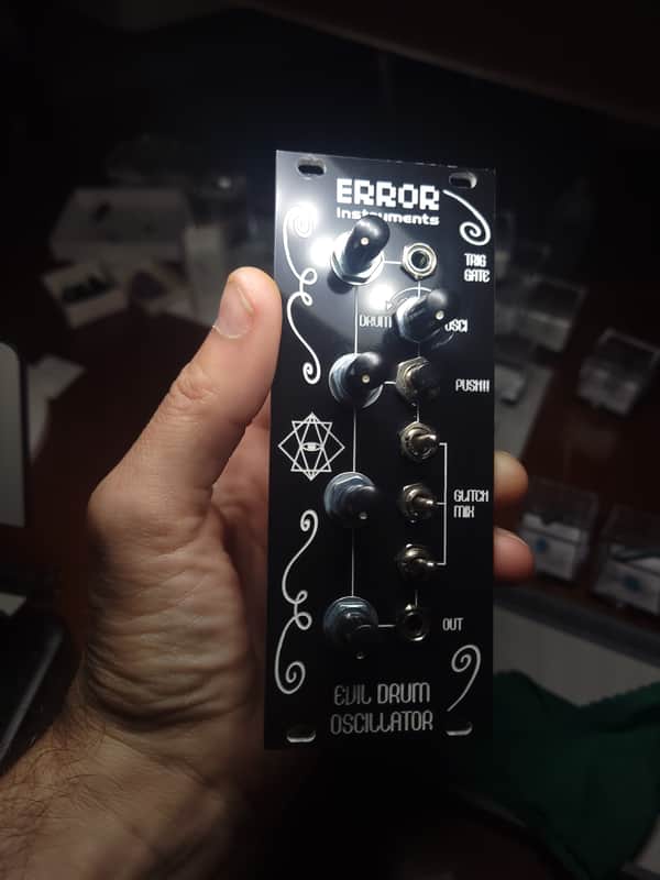 errorinstruments Evil Drum Oscillator image 1