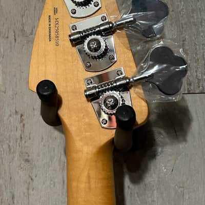 New Fender Player II Modified Active Jazz Bass with Rosewood Fretboard - Harvest Green Metallic, image 14