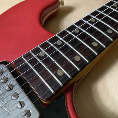 60‘s Hofner 173 electric guitar with red vinyl cover image 8