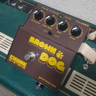 Chunk Systems Brown Dog Gated Bass Fuzz 2010s w/ Original Box Made in Australia Guitar Bass Effects Pedal image 2