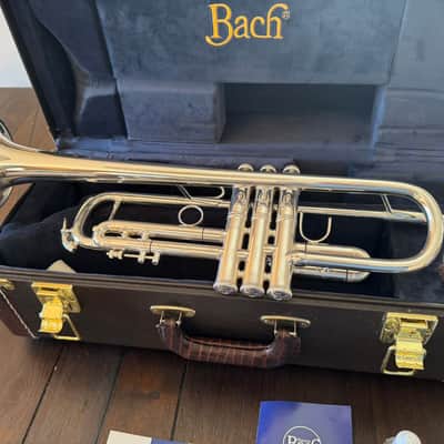 Bach Model LR180S37 Stradivarius Professional Bb Trumpet - Excellent Condition! image 5