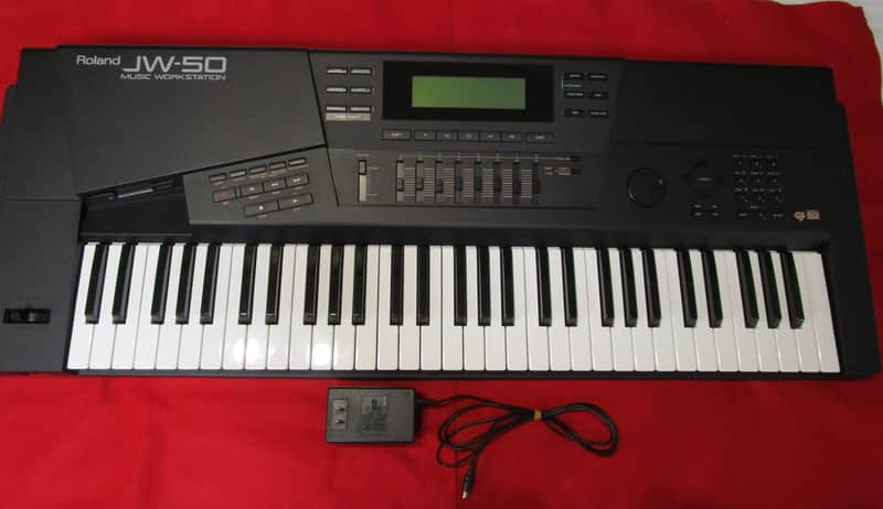 Roland JW-50 JW50 WORKSTATION SYNTHESIZER w/PSU, NEW BATTERY EXPEDITED SHIPPING! image 1