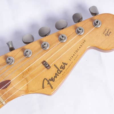 Fender USA / American Vintage (U.S. Vintage) '57 Stratocaster Fiesta Red 1987-1988 Secondhand! [114418] image 3