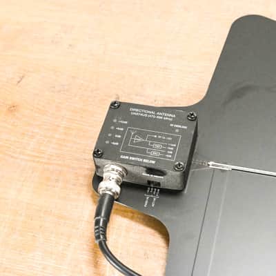 Shure UA874US Active Directional Antenna - 470-698 MHz CG014FR image 4