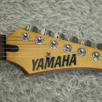 Vintage 1990's made Yamaha YGX-121D HSH Dinky Style body Electric Guitar Made in Taiwan image 4