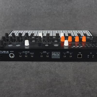 Arturia MicroFreak Synthesizer - 2nd Hand image 7