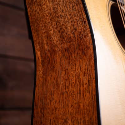 2025 Martin D-18 Standard Series – Natural image 12