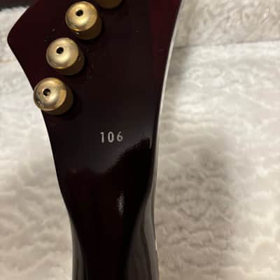 Gibson 2008 GOTM Reverse Explorer 2008 - Antique Walnut - REDUCED image 15