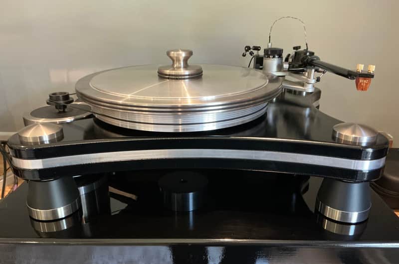 VPI Prime Signature Turntable Excellent Condition w/ Periphery Clamp And Brand New Tonearm And Junction Box