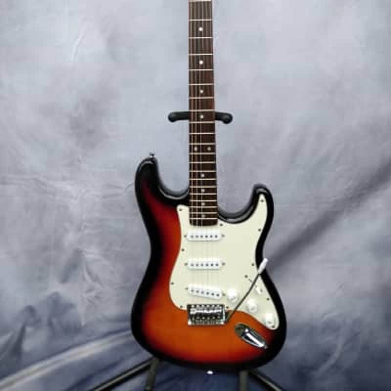 SX Vintage Series Stratocaster 2000s - Tobacco Burst image 1
