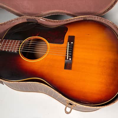 1959 Gibson LG-1 Sunburst Finish Acoustic Guitar w/OSSC image 5