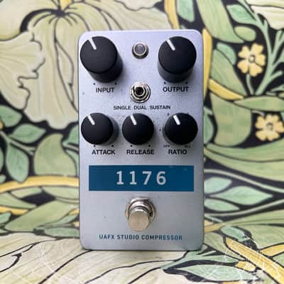 Universal Audio 1176 UAFX Studio Compressor - Used image 2