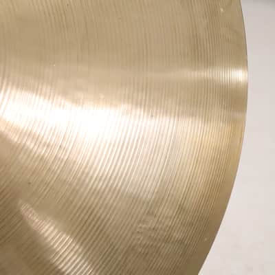 Zildjian 24" A. Avedis Ride Cymbal Vintage 1970's 4,277g's image 4