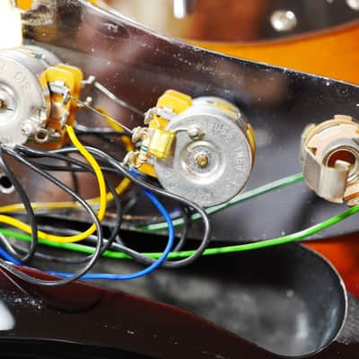 Fender MIJ FSR Traditional '60s Jaguar Left-Handed - 3-Color Sunburst (Rare 75th Anniversary Edition) image 19
