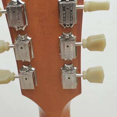 Gibson Les Paul Tribute T 2017 - Satin Gold Top image 7