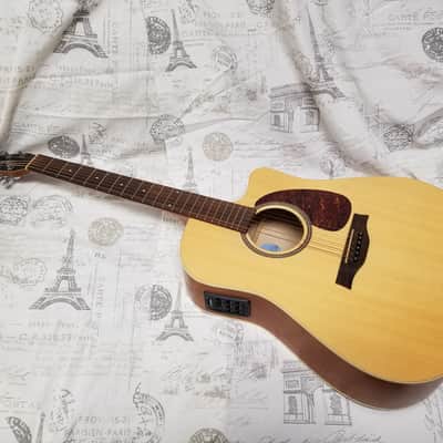 Seagull Entourage Natural Spruce CW QI 2013 Natural Fishman Electronics image 6