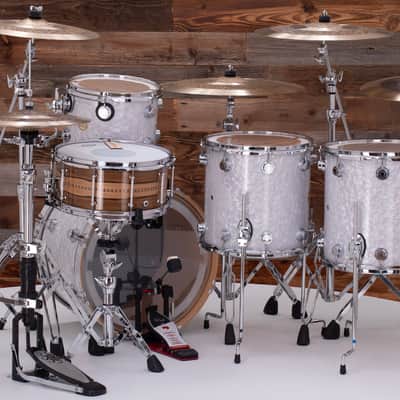 Dw (Drum Workshop) Collectors Series Ii, 4 Piece Drum Kit, White Marine Pearl, (Pre Loved) image 8