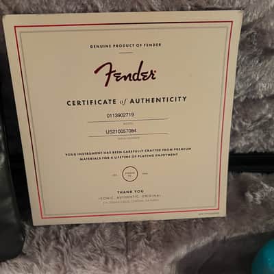 Fender American Professional II Stratocaster Miami Blue with Maple Fretboard image 9
