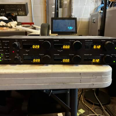 Waves L2 Ultramaximizer Hardware image 1