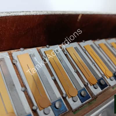 Piatanesi Super Odino (4/5 reeds, LMMM, tone chamber) accordion image 16