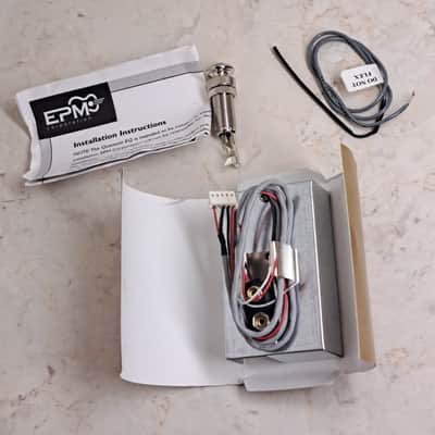Rare EPM Quantum EQ Acoustic Guitar Preamp Undersaddle Piezo Pickup - Black Finish - NOS Unused Complete Unit! image 5