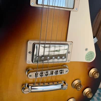 Gibson Les Paul Tribute 2019 - 2024 - Satin Tobacco Burst image 11