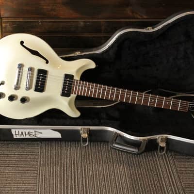 1999 USA Hamer Artist Vanguard Silver Sparkle ES Hollow w/Hardshell image 6